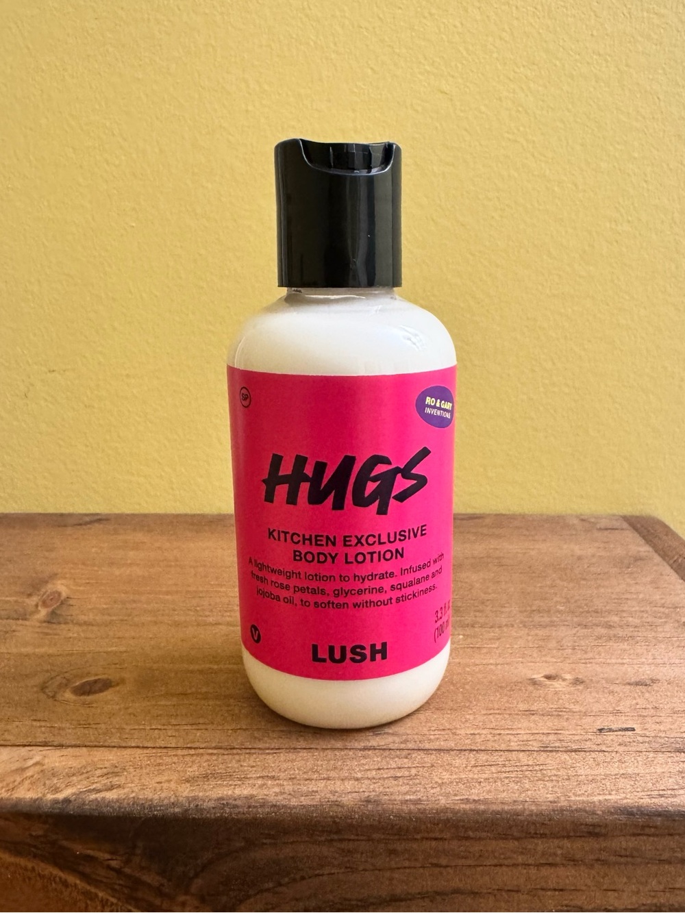 Lush Hugs body lotion